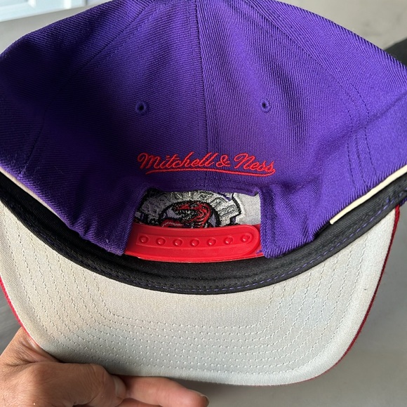 Mitchell & Ness SnapBack. - Picture 4 of 4